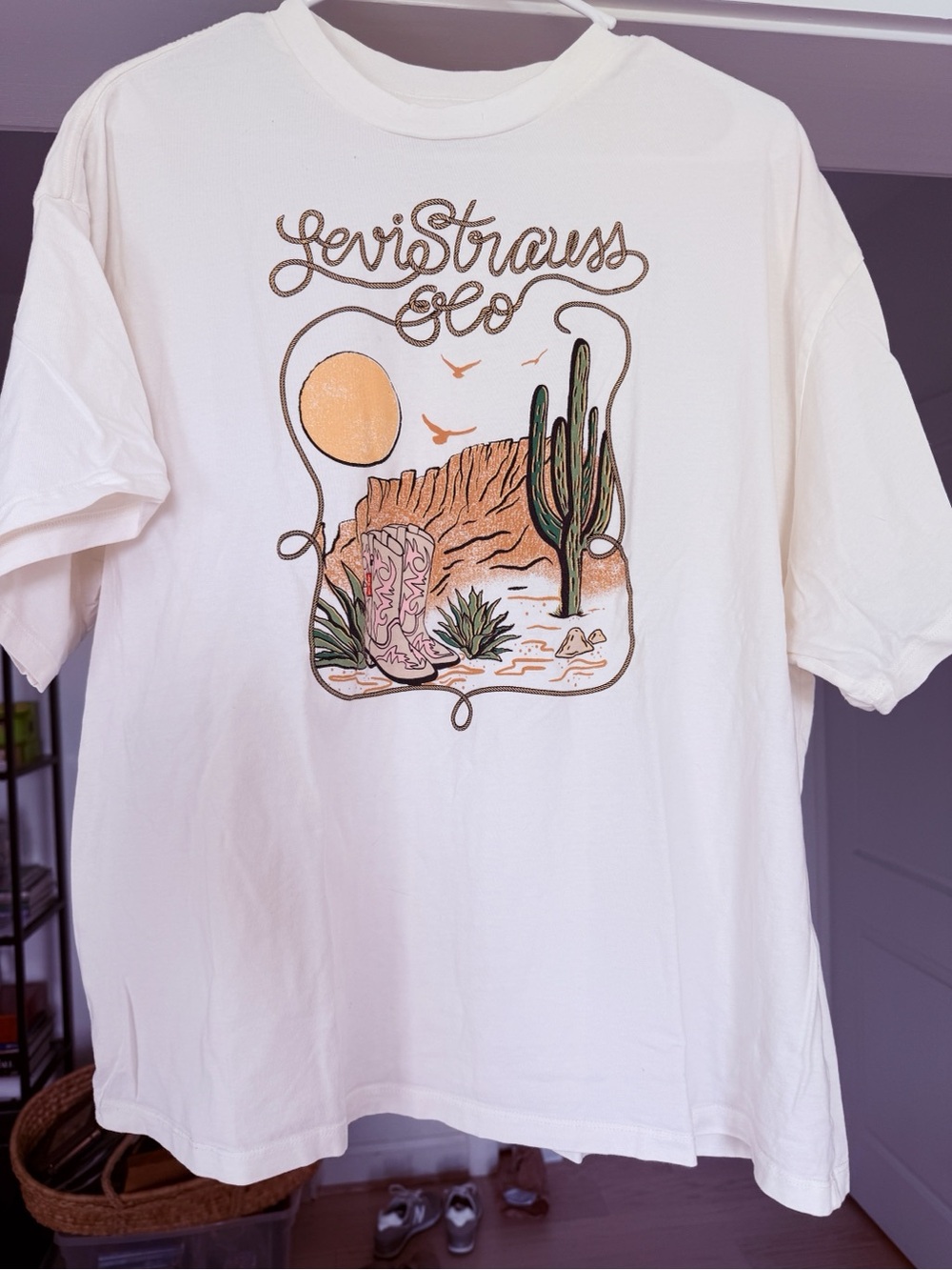 Levi Strauss & Co. Womens Cream Desert Graphic Tee